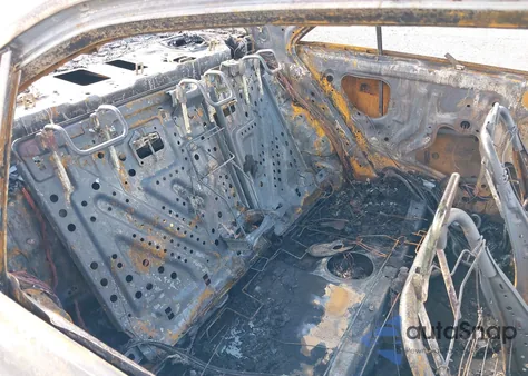 2009 Toyota Camry Hybrid z USA, uszkodzony, nr VIN 4T1BB46K49U070170